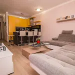 Babo Διαμέρισμα Ρόβινι